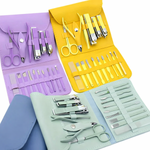 Manicure & Pedicure Kit